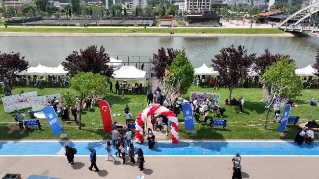 Bursa’yı tuvallere yansıttılar