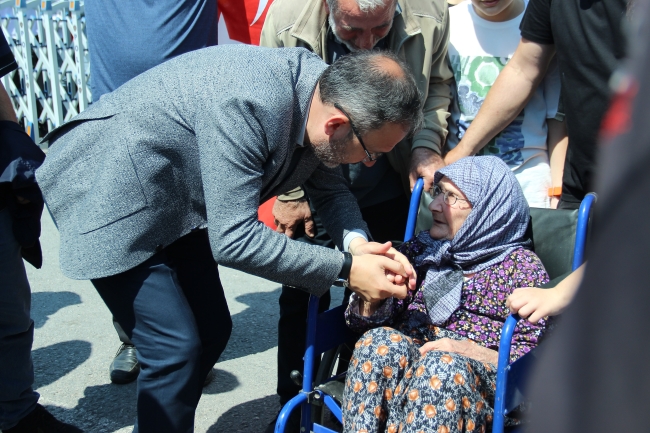 Bakan Kasapoğlu: "TCG'ye bugün itibarı ile 71 bin kişi ziyaret etti"