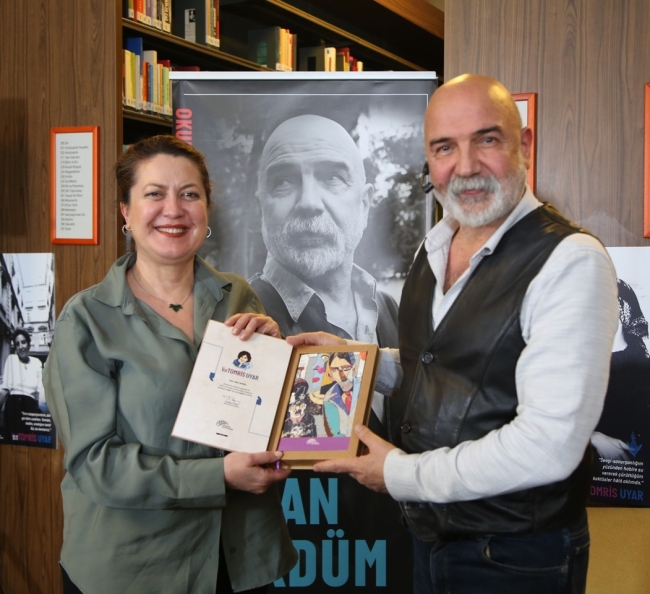 Nilüfer’de Altan Gördüm öğrencilere öykü okudu