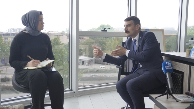 Mesut Şahin: "Bizi üzenler geçmişte beraber yürüdüklerimiz"