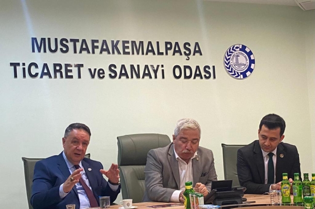Büyük Birlik’ten Mustafakemalpaşa çıkarması