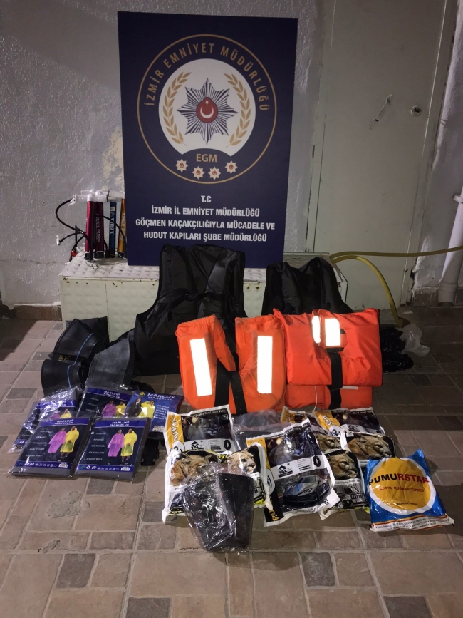İzmir’de göçmen kaçakçılığı operasyonu