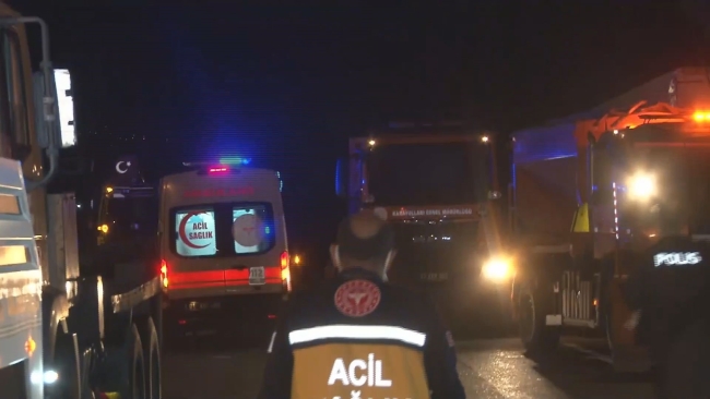 Adana'daki kazada bir kişi ambulans kaçırdı!