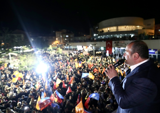 Bakan Varank: "14 Mayıs'tan sonra farklı bir Türkiye'yi göreceğiz"