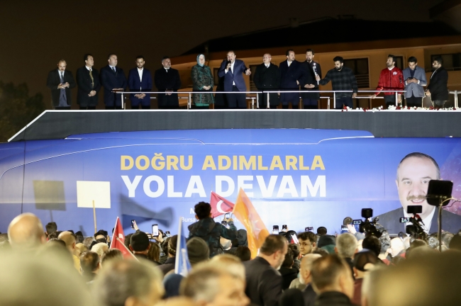 Bakan Varank: "14 Mayıs'tan sonra farklı bir Türkiye'yi göreceğiz"