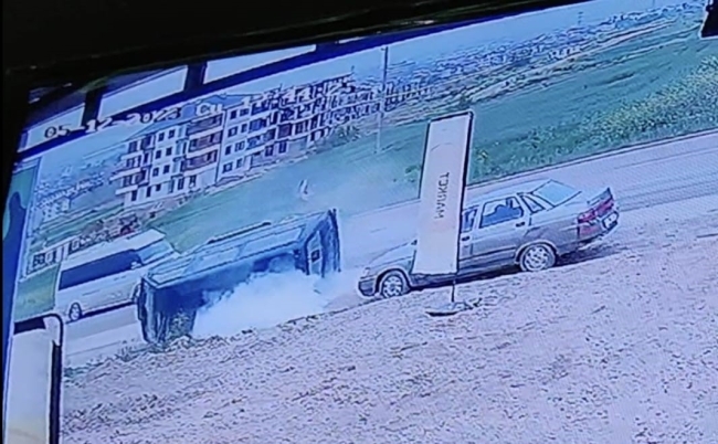 Bursa'da minibüs takla attı! 3 yaralı