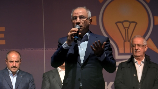 Bakan Varank: "Türkiye sevdasının arkasında duruyor"