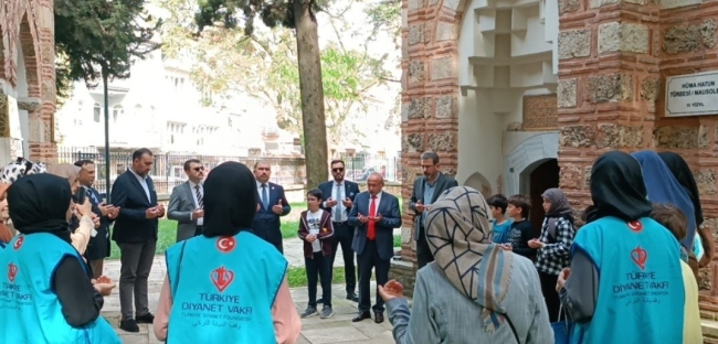 Fatih Sultan Mehmed'in annesi Hüma Hatun dualarla yad edildi