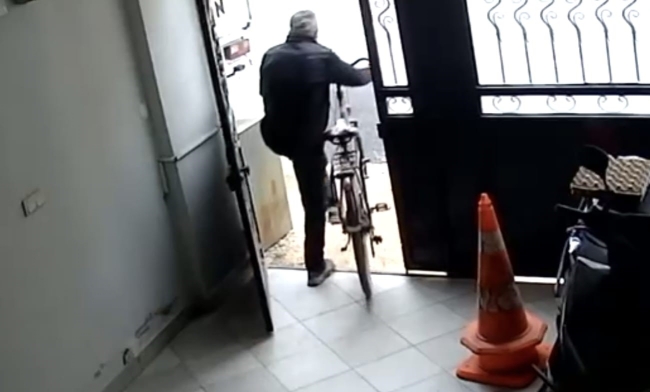 Bursa’da motor hırsızı yakayı ele verdi