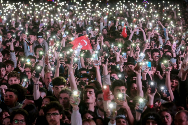 Bursa'da binlerce kişi 'İkinci Yüzyıl’a yürüdü