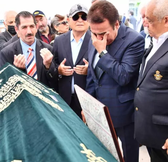 Nuri Sesigüzel son yolculuğuna uğurlandı