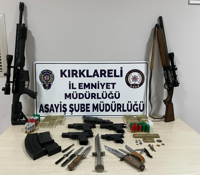 İş yerinden cephanelik çıktı