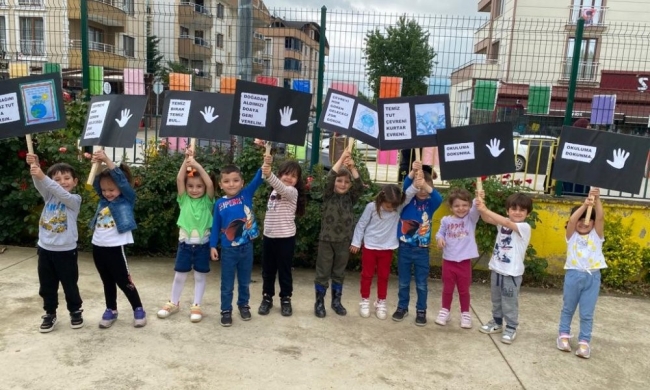 Miniklerden en anlamlı mesaj