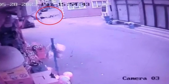 Bursa'da ilginç kaza! Boş yolda kafa kafaya çarpıştılar