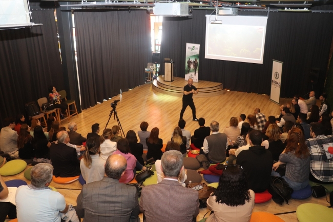 BOSİAD Z Meclisi’nden Mindfulness eğitimi