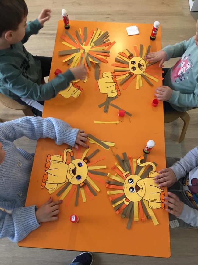 Minik öğrencilerin sınır ötesi eğitimi