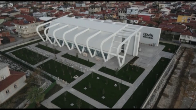 Roma Valisi'nin 2 bin yıllık altın tacı İznik Müzesi'nde sergileniyor