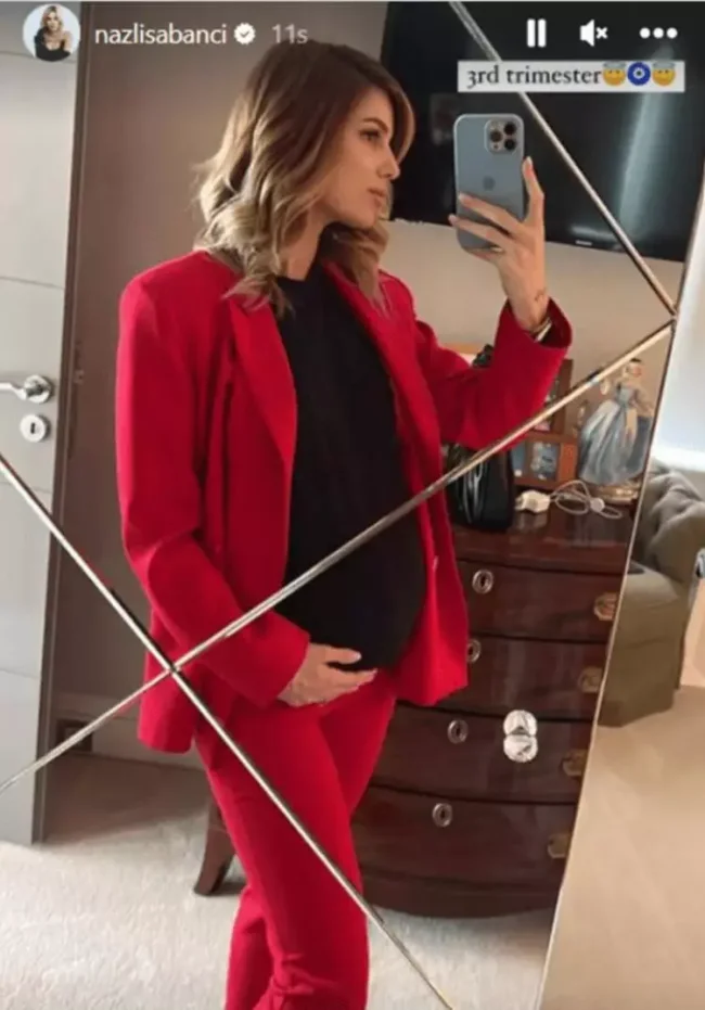 Nazlı Sabancı'nın karnı burnunda!