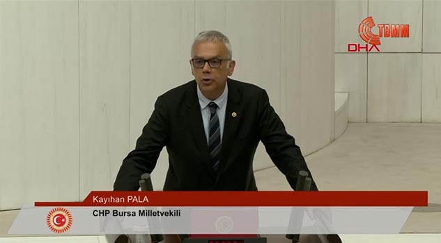 Bursa milletvekilleri yeminlerini etti
