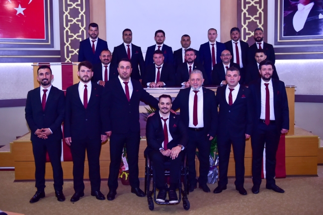 İnegölspor’da Başkan Osman Sevim oldu