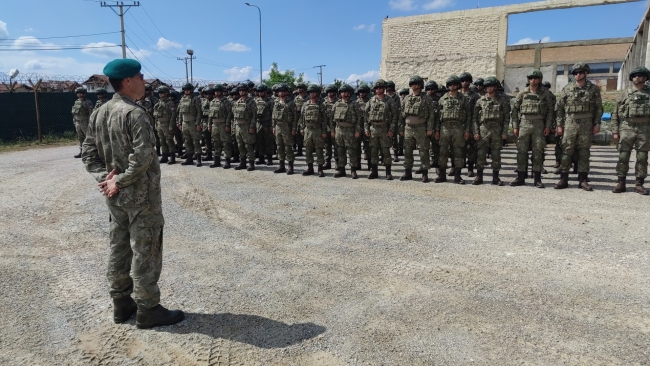 NATO'nun talebi üzerine Türk komandolar Kosova'ya gitti