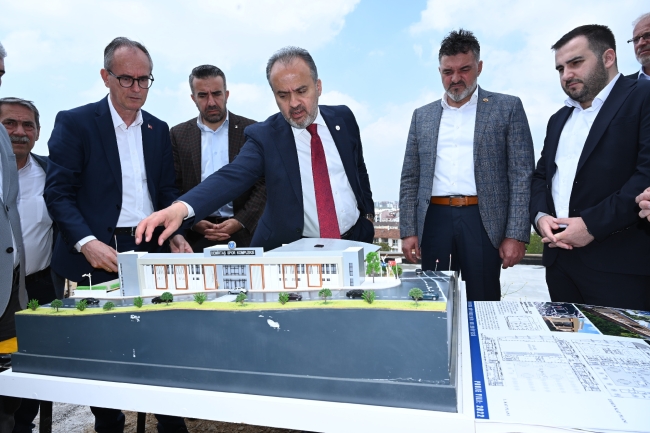 Bursa'ya hizmet sağanağı