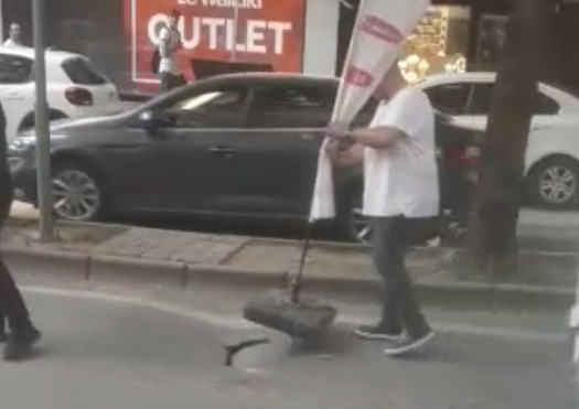 Bursa'da yol çöktü!