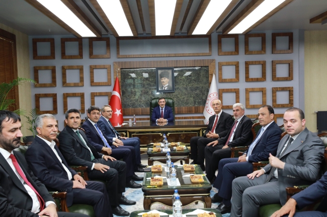 Cevdet Yılmaz: "Seçim beyannamemizde ne dediysek, hayata geçireceğiz"