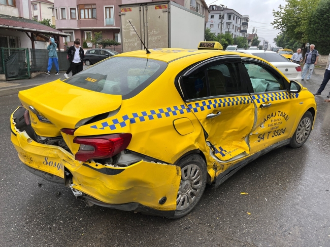 Sakarya’da zincirleme kaza