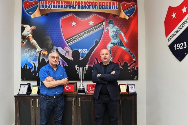 Mustafakemalpaşaspor Belediye'de hedef TFF 3. Lig