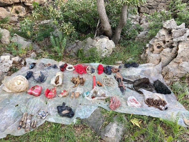PKK'ya ait silah ve mühimmat ele geçirildi