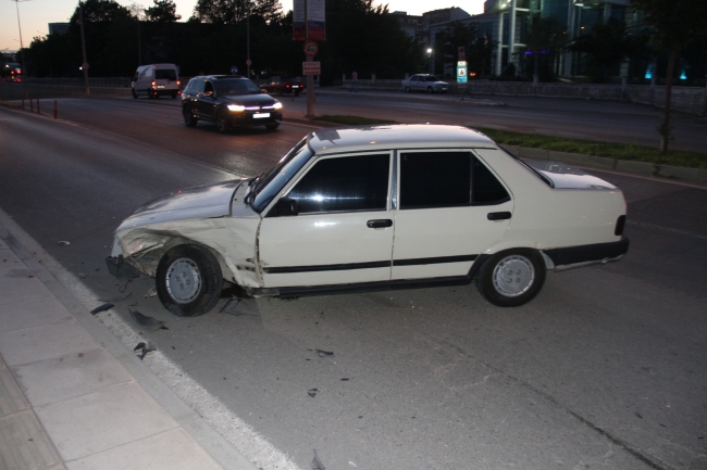 Elazığ’da zincirleme trafik kazası: 4 yaralı