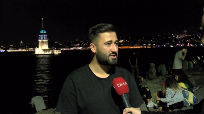Kız Kulesi'nde ışık ve lazer gösterisi