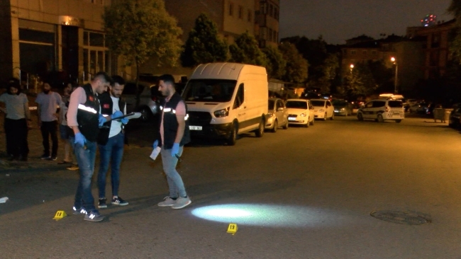 Husumetlisinin evine kurşun yağdırdı!