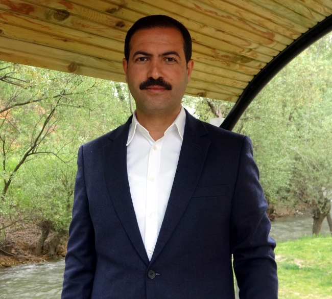 Belediye çalışanı gazeteciyi darp etti!