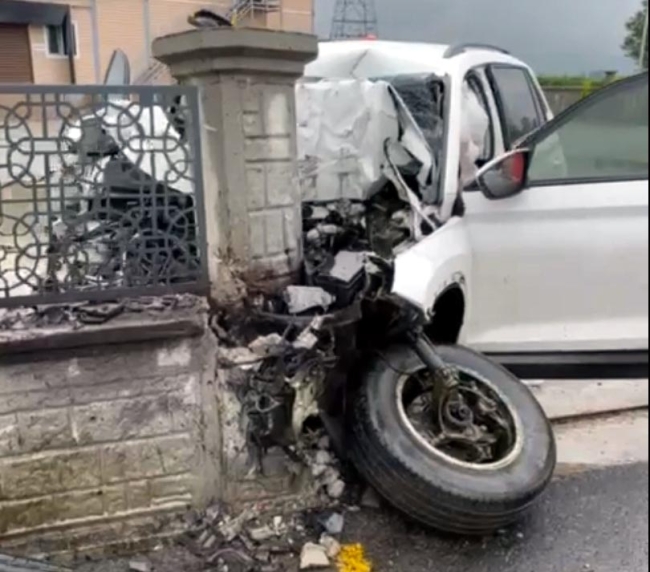 Sınav yolunda kaza! Baba öldü, kızı ağır yaralı