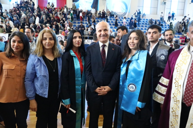 Üniversitelerde 34 yaş üstü kadınlara müjde