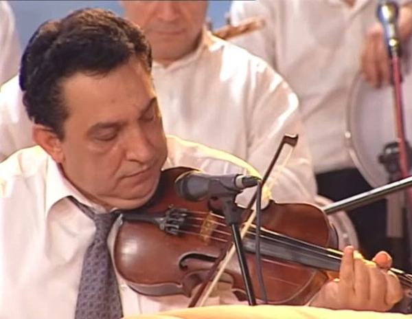 Usta sanatçı hayatını kaybetti!