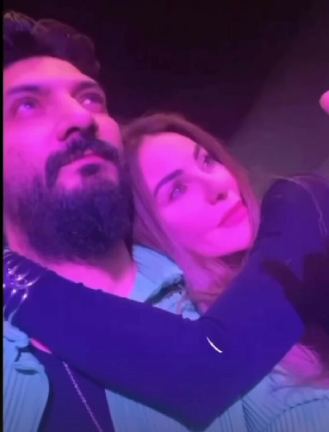 Defne Samyeli aşka geldi