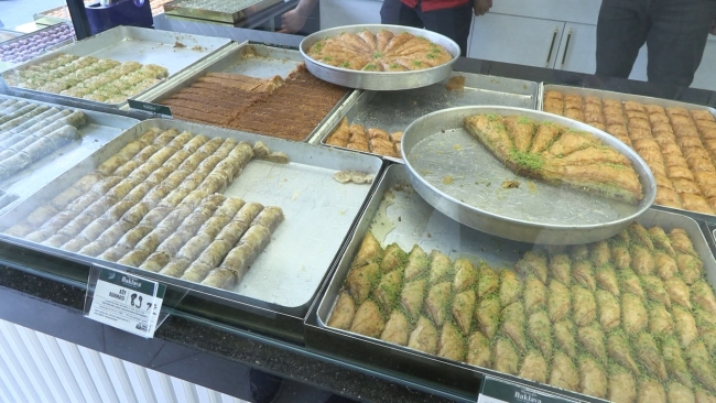 Kasap ve baklavacılara bayram denetim 