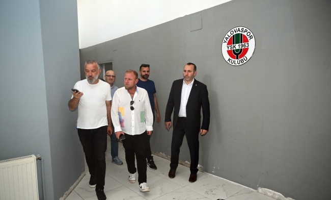 Yalovaspor tesislerinde yenileme çalışmaları devam ediyor