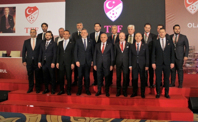 Mehmet Büyükekşi güven tazeledi