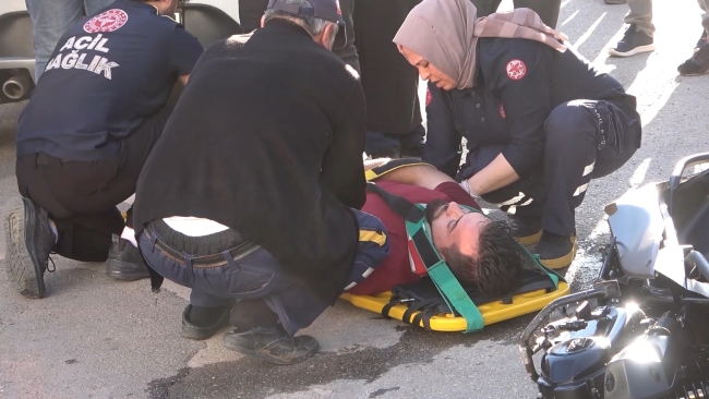 Otomobil ile motosiklet çarpıştı: 1 yaralı