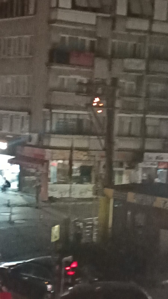 Bursa'da elektrik direğinde korkutan patlama