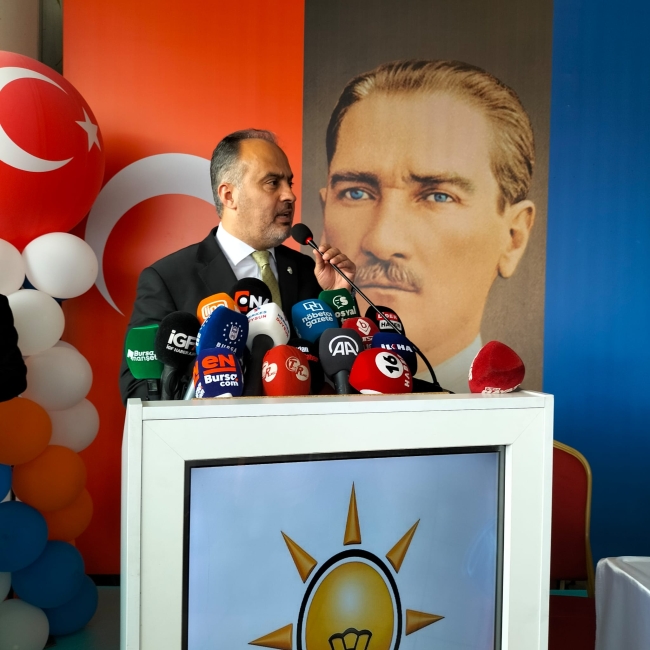 AK Parti'den Bursa'da coşkulu bayramlaşma