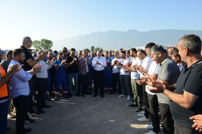Başkan Yılmaz'dan şehir ailelerine bayram ziyareti