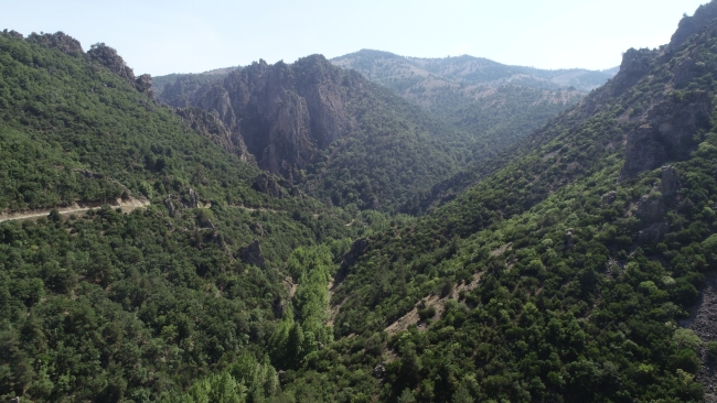 Büyüleyici Sadağı kanyonu Orhaneli'yi sarsıyor