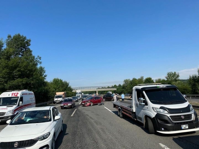 Düzce'de zincirleme kaza!