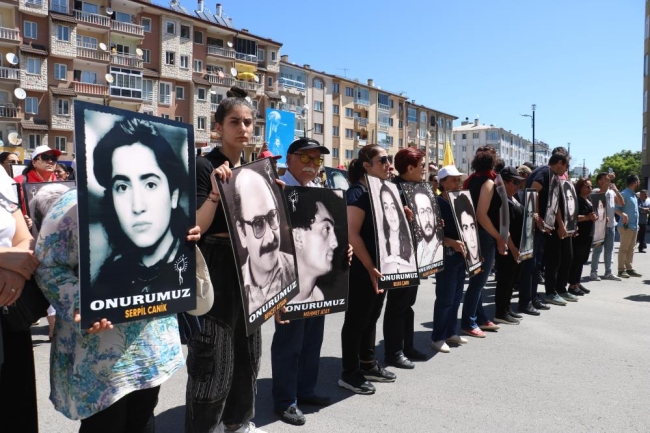 Madımak olayında hayatını kaybedenler anıldı