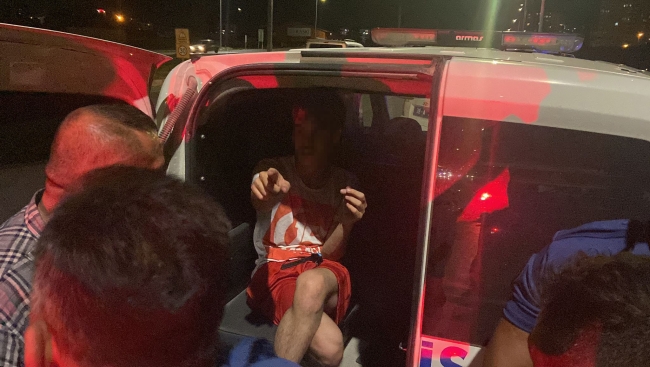 Otobüs kaçıran çocuk ailesine teslim edildi